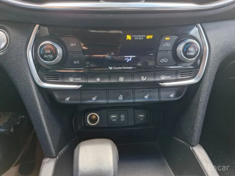 car Hyundai Santa FE id56771 photo #10
