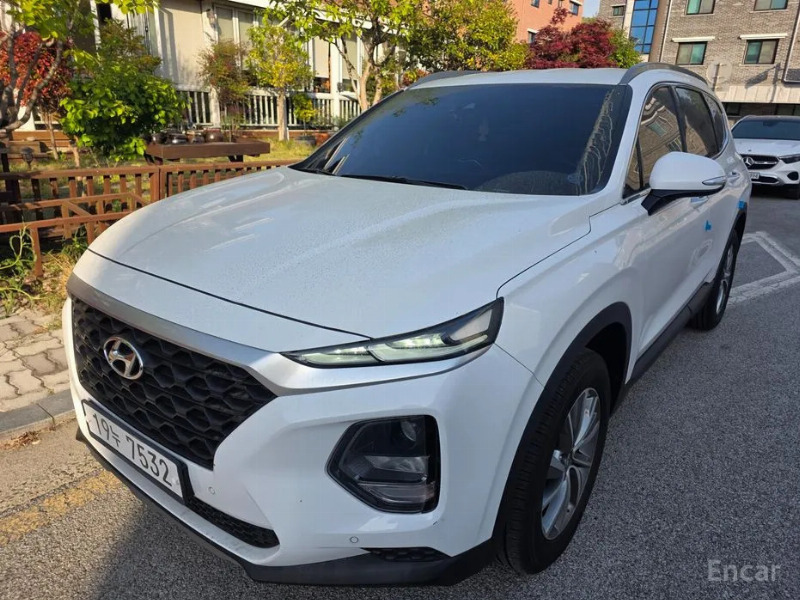 car Hyundai Santa FE id56778 main photo