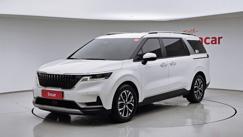 car KIA Carnival id56819 main photo