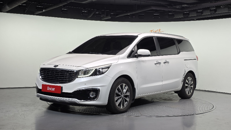 car KIA Carnival id56847 main photo