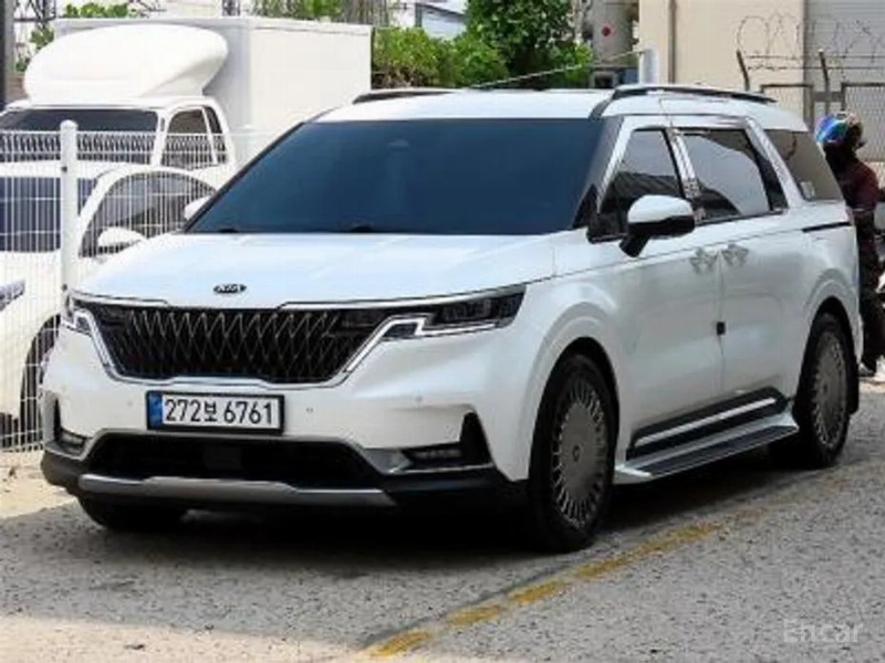 car KIA Carnival id56941 main photo