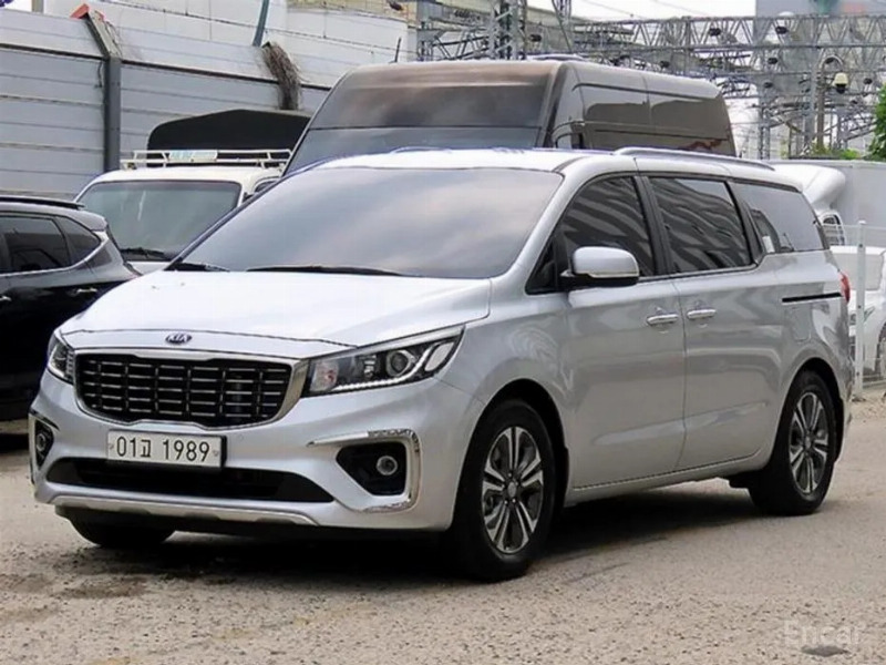 car KIA Carnival id56942 main photo