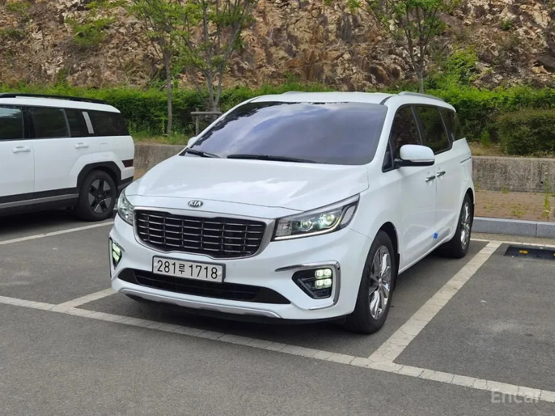 car KIA Carnival id56963 main photo