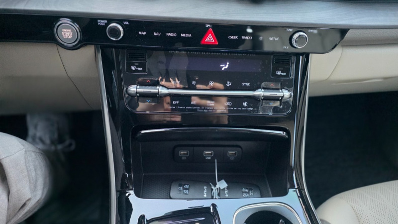 car KIA Carnival id56965 photo #16
