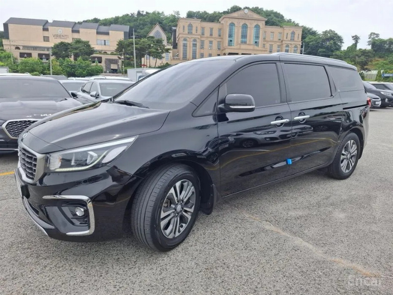 car KIA Carnival id56970 main photo