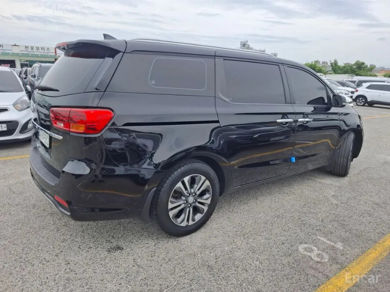 car KIA Carnival id56970 photo #2