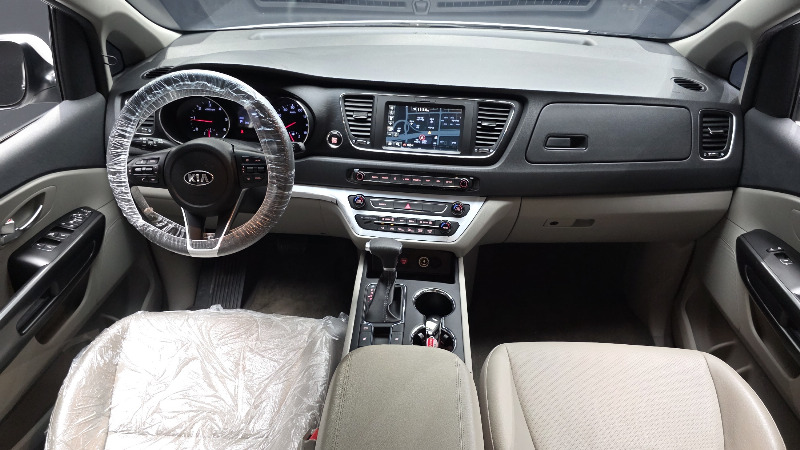 car KIA Carnival id56984 photo #7