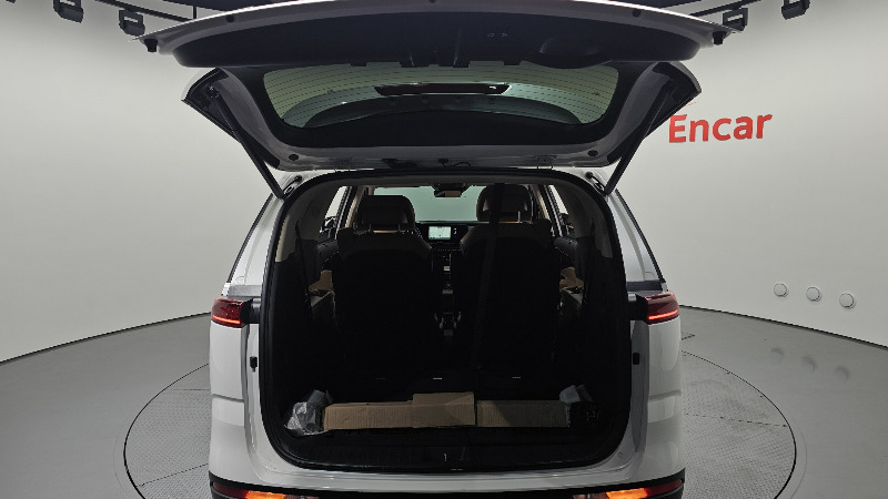 car KIA Carnival id57035 photo #17