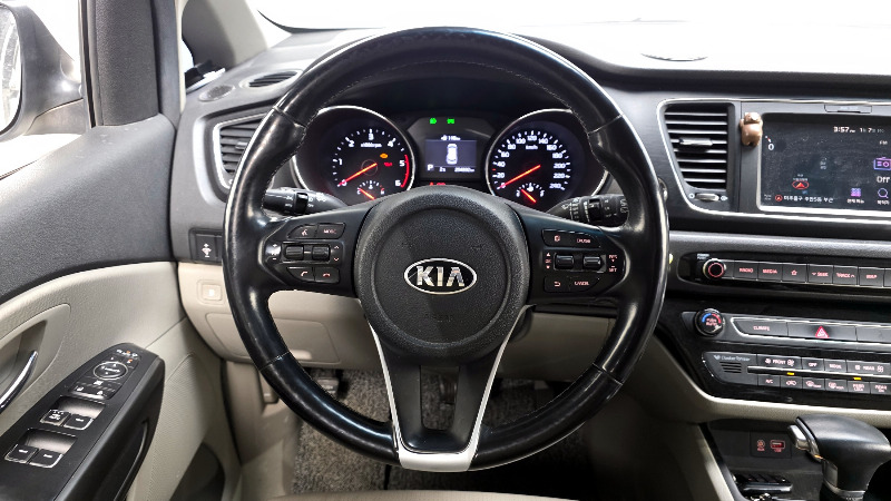 car KIA Carnival id57042 photo #13