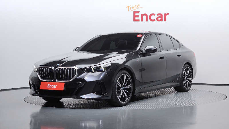 car BMW 5 Series id57077 main photo