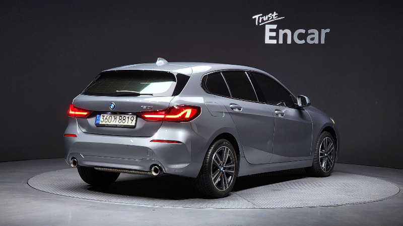 car BMW 1 Series id57134 photo #2
