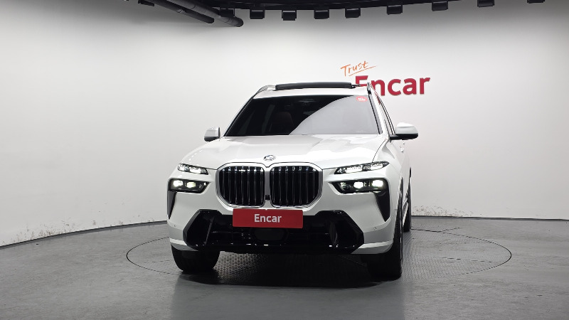 car BMW X7 id57150 photo #3