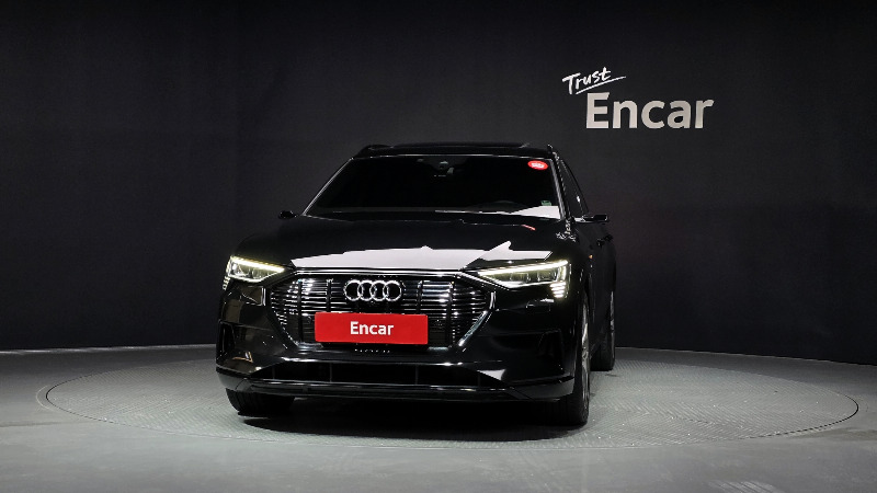 car Audi e-tron id57166 photo #3