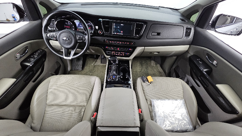 car KIA Carnival id57267 photo #7