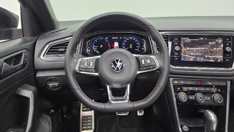 car Volkswagen T-Roc id57280 photo #14