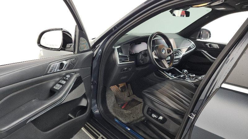 car BMW X7 id57295 photo #10