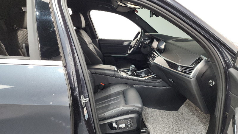 car BMW X7 id57295 photo #11