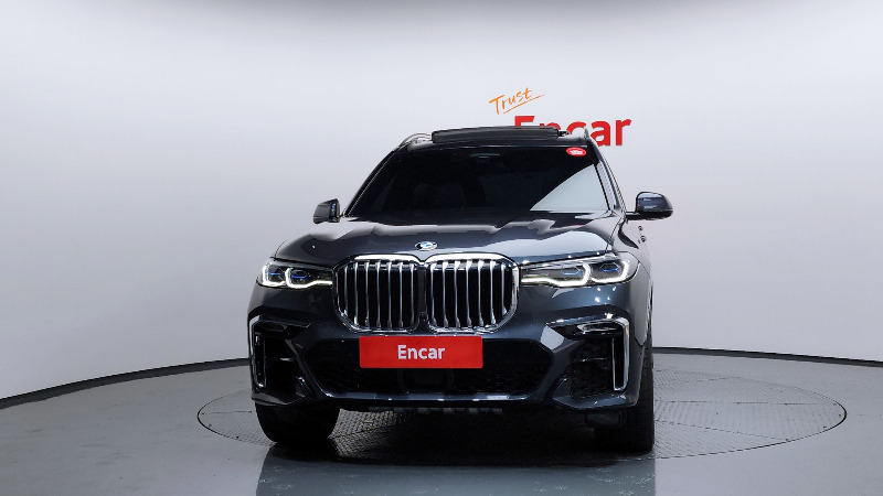 car BMW X7 id57295 photo #3