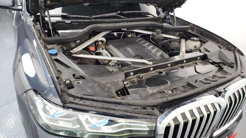 car BMW X7 id57295 photo #6