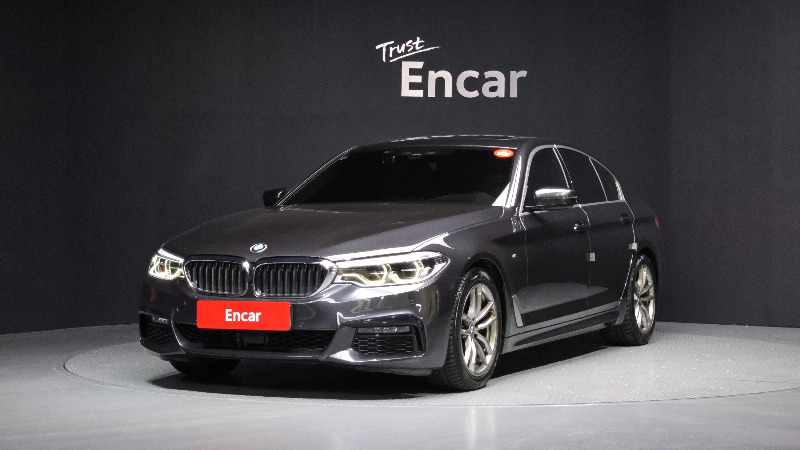 car BMW 5 Series id57301 main photo