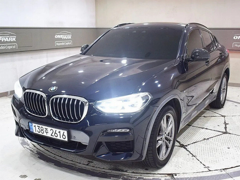 car BMW X4 id57304 main photo