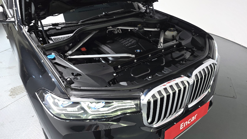 car BMW X7 id57459 photo #6