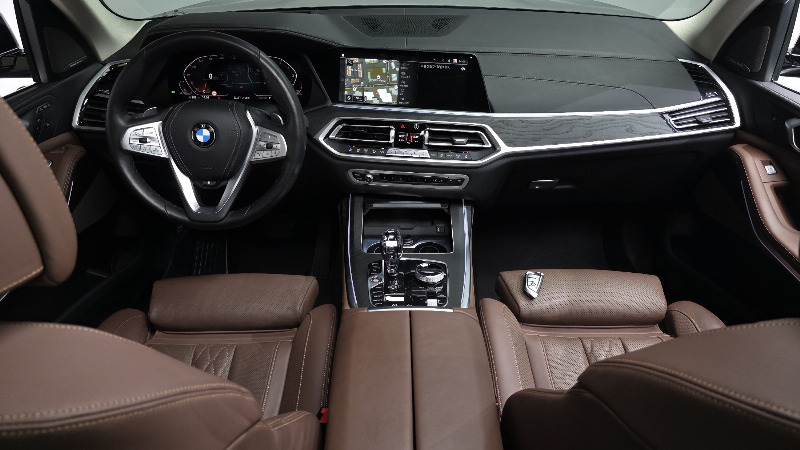 car BMW X7 id57459 photo #7