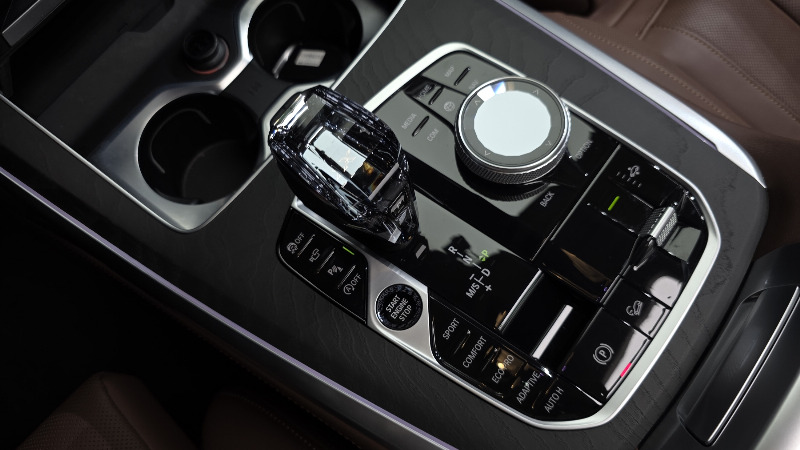 car BMW X7 id57459 photo #9
