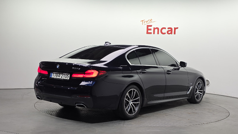 car BMW 5 Series id57480 photo #2