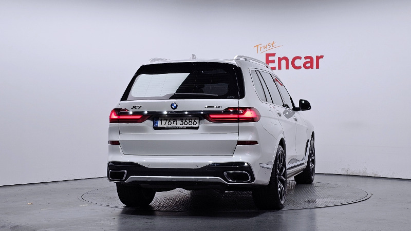 car BMW X7 id57491 photo #4
