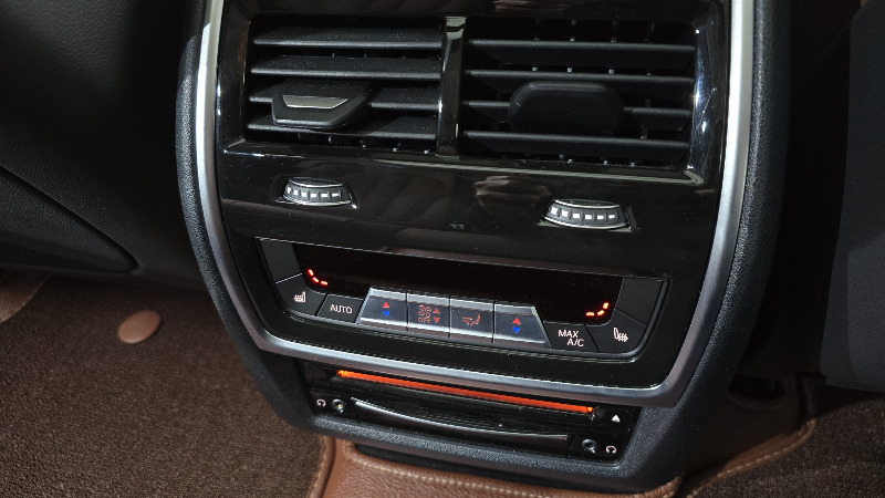 car BMW X7 id57507 photo #18