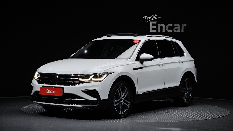 car Volkswagen Tiguan id57726 main photo