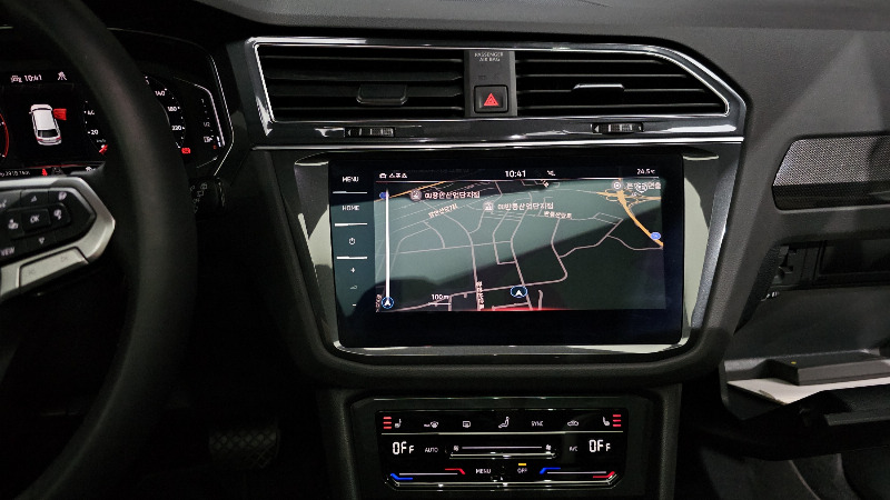 car Volkswagen Tiguan id57726 photo #16
