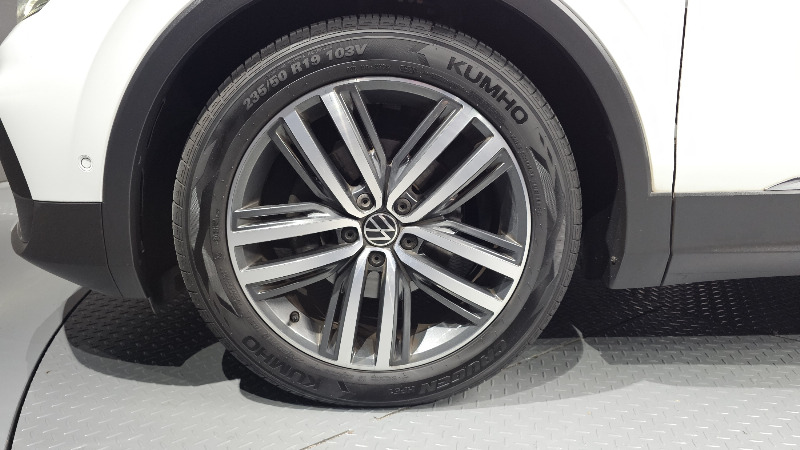 car Volkswagen Tiguan id57726 photo #5