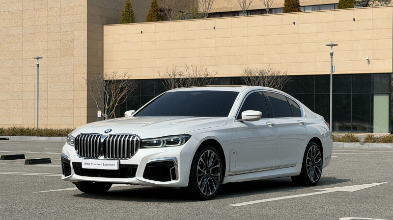 car BMW 7 Series id57746 main photo