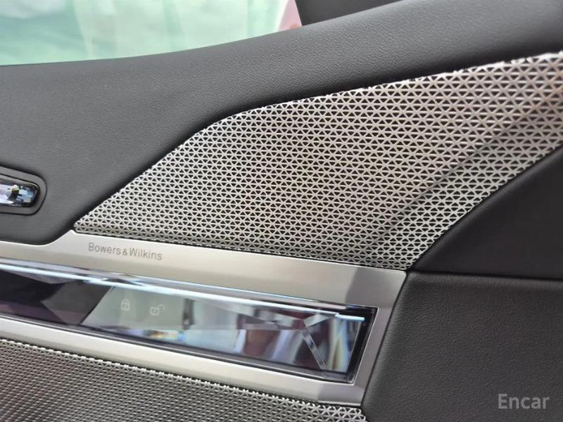 car BMW i7 id57750 photo #11