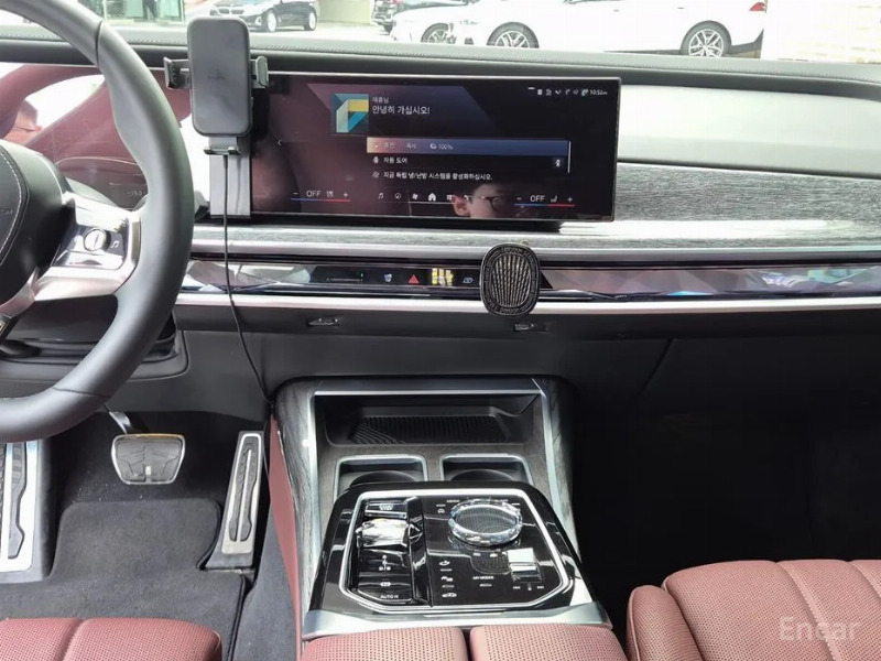 car BMW i7 id57750 photo #13
