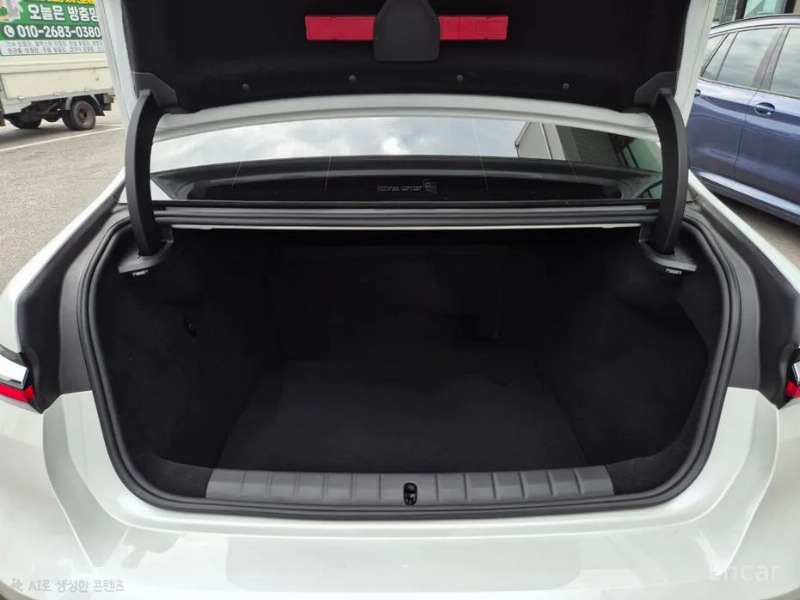 car BMW i7 id57750 photo #17