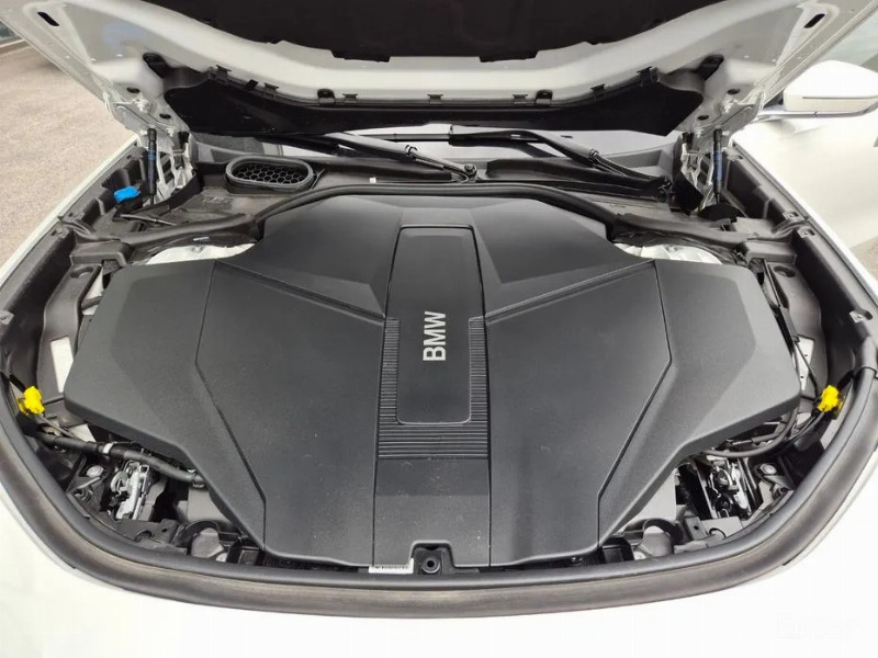 car BMW i7 id57750 photo #6