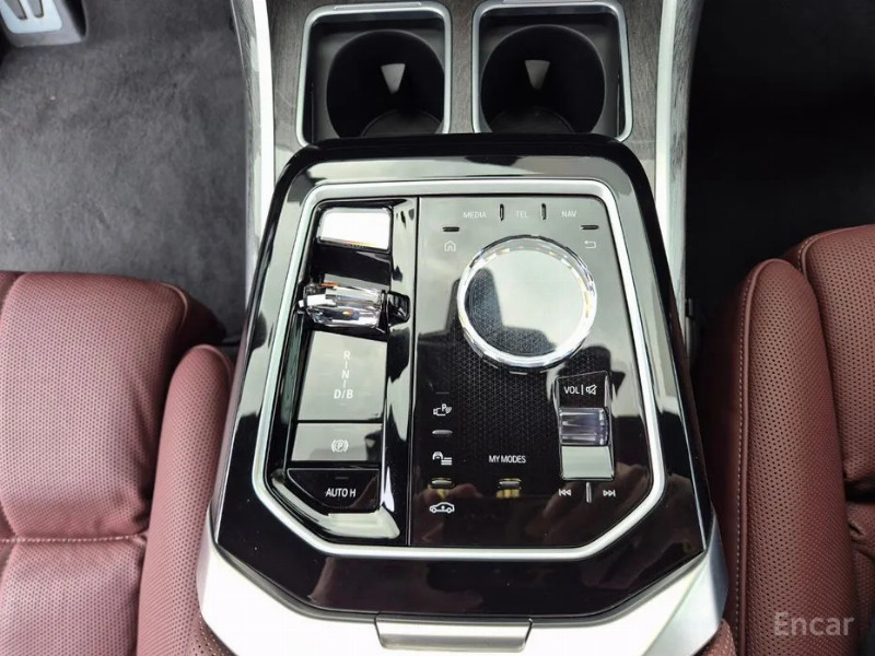car BMW i7 id57750 photo #9