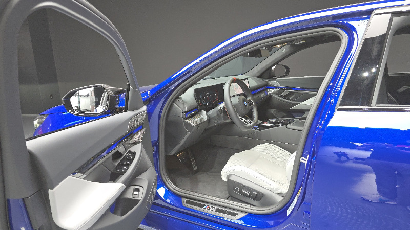 car BMW M5 id57790 photo #10