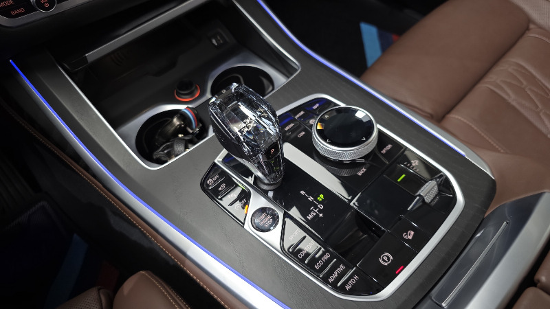 car BMW X7 id57799 photo #9