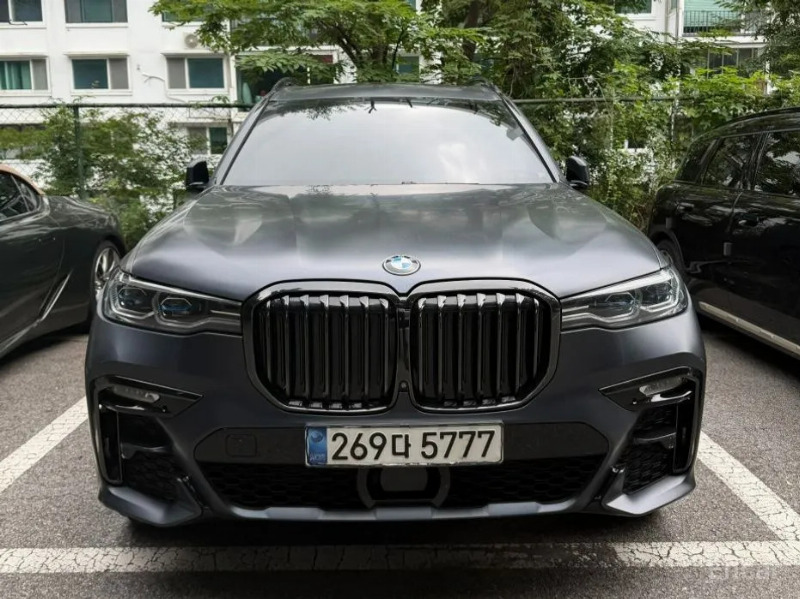 car BMW X7 id57800 photo #3