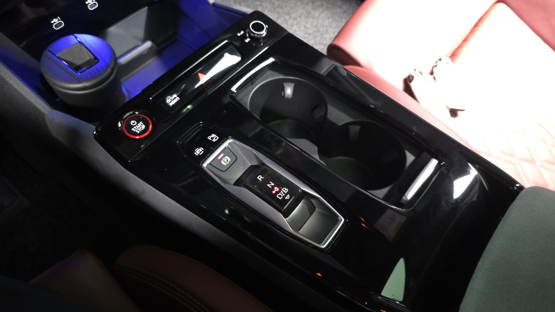 car Audi SQ6 e-tron id57853 photo #9