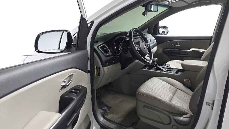 car KIA Carnival id57920 photo #10
