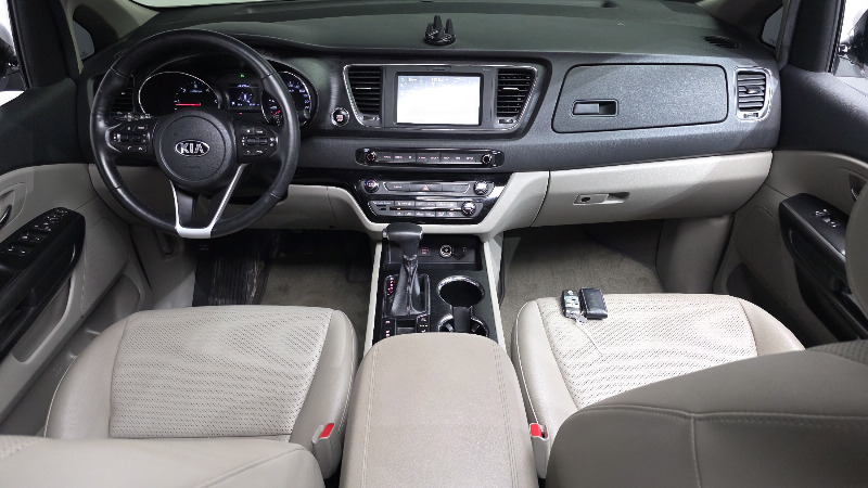 car KIA Carnival id57920 photo #7