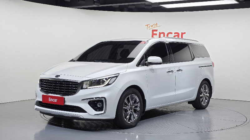 car KIA Carnival id57937 main photo