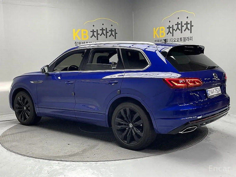 car Volkswagen Touareg id57959 photo #2