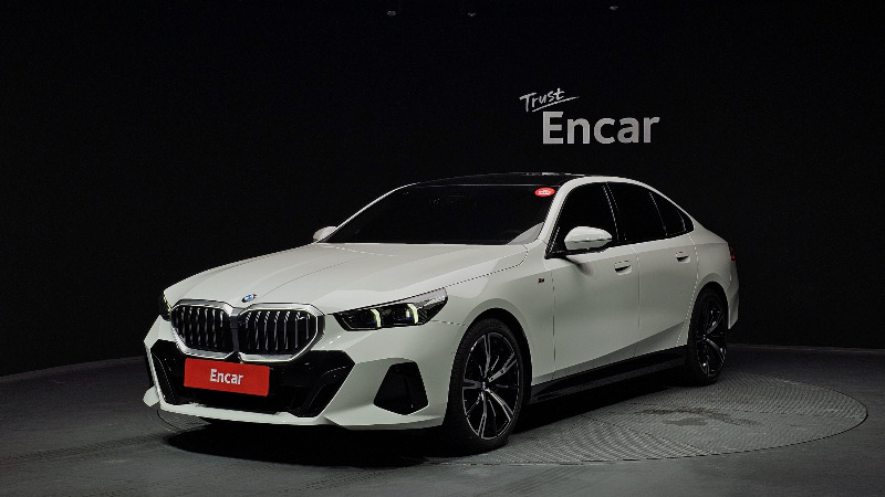 car BMW 5 Series id57962 main photo