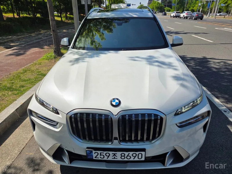 car BMW X7 id58013 main photo